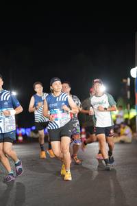 BIB: 10000
                            <button type="button" onclick="openModal(23160445)" class="btn btn-primary btn-sm float-right btn-popup" data-toggle="modal" data-target=".modal-high-quality">
                        <i class="fas fa-shopping-cart"></i> Add to Cart
                    </button>
                                            <button type="button" onclick="isThisMe(23160445, true)" class="btn btn-success btn-sm float-right btn-popup btn-isme hidden" data-toggle="tooltip" data-placement="bottom" title="นี่คือรูปของคุณใช่ไหม คลิกที่นี่เพื่อเอาเข้าอัลบั้ม">
                        <i class="fas fa-plus"></i> Add to album
                    </button>
                    <button type="button" onclick="isThisMe(23160445, false)" class="btn btn-warning btn-sm float-right btn-popup btn-isnotme hidden">
                        <i class="fas fa-ban"></i> Remove from album
                    </button>